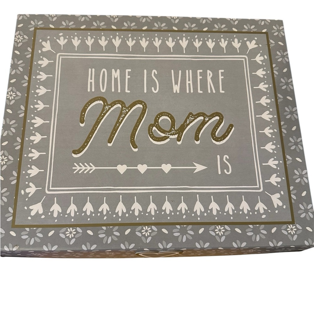 Gray and White Keepsake Box